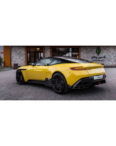 Aston Martin DB11 Carbon Body Kit