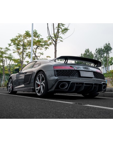 Audi R8  PK Carbon Full Body Kit