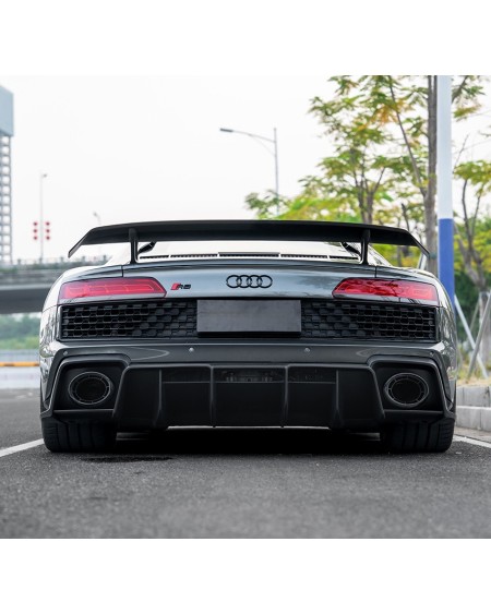 Audi R8  PK Carbon Full Body Kit