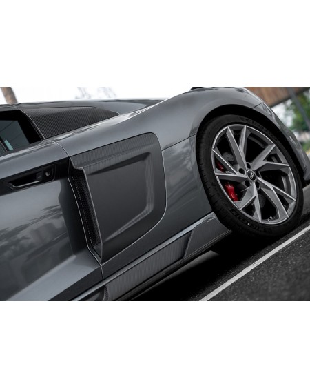 Audi R8  PK Carbon Full Body Kit